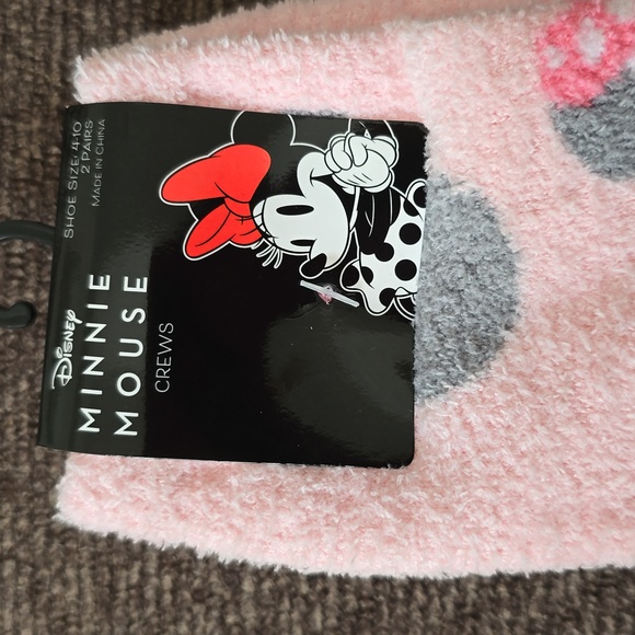 DISNEY WOMENS PINK & WHITE MINNIEMOUSE 2 PAIRS OF SOFT SOCKS FITS SHOE SIZE 4-10 - Picture 7 of 10